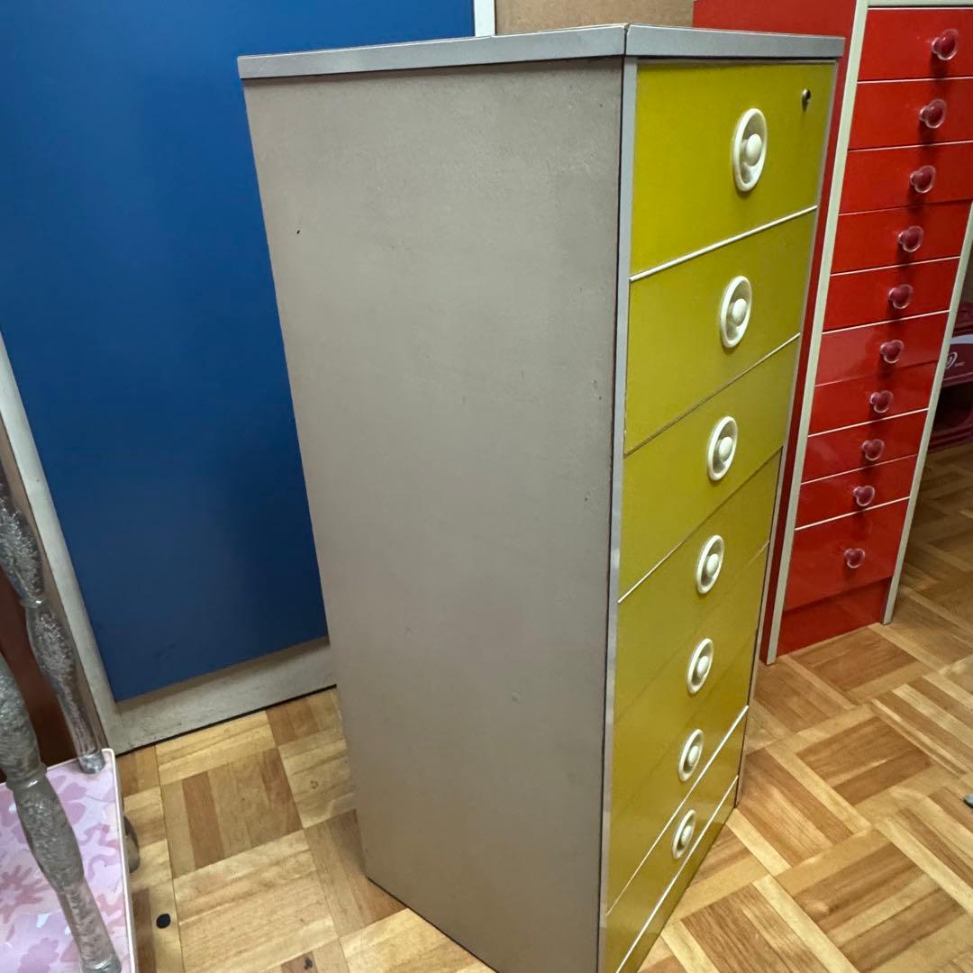 美品　昭和レトロ　当時物　黄色　チェスト　タンス　引き出し　レトロポップ