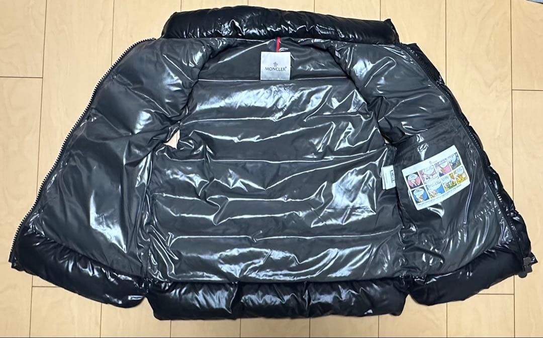 ジャケット・アウター Moncler TIBB VEST 999 BLACK / 3