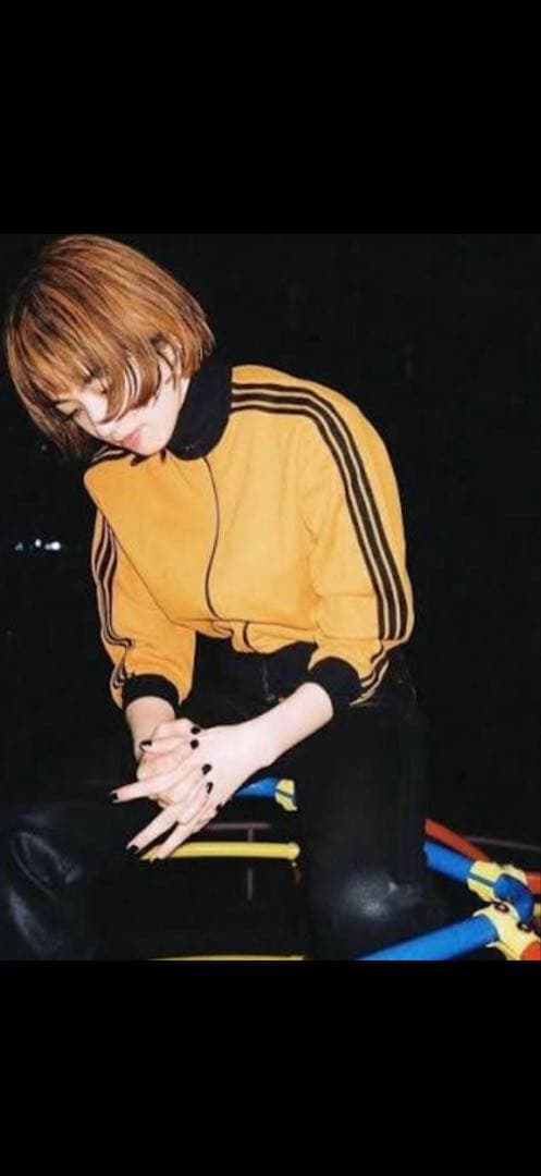 adidas トラックジャケット　オレンジ　西ドイツデサント小松菜奈着