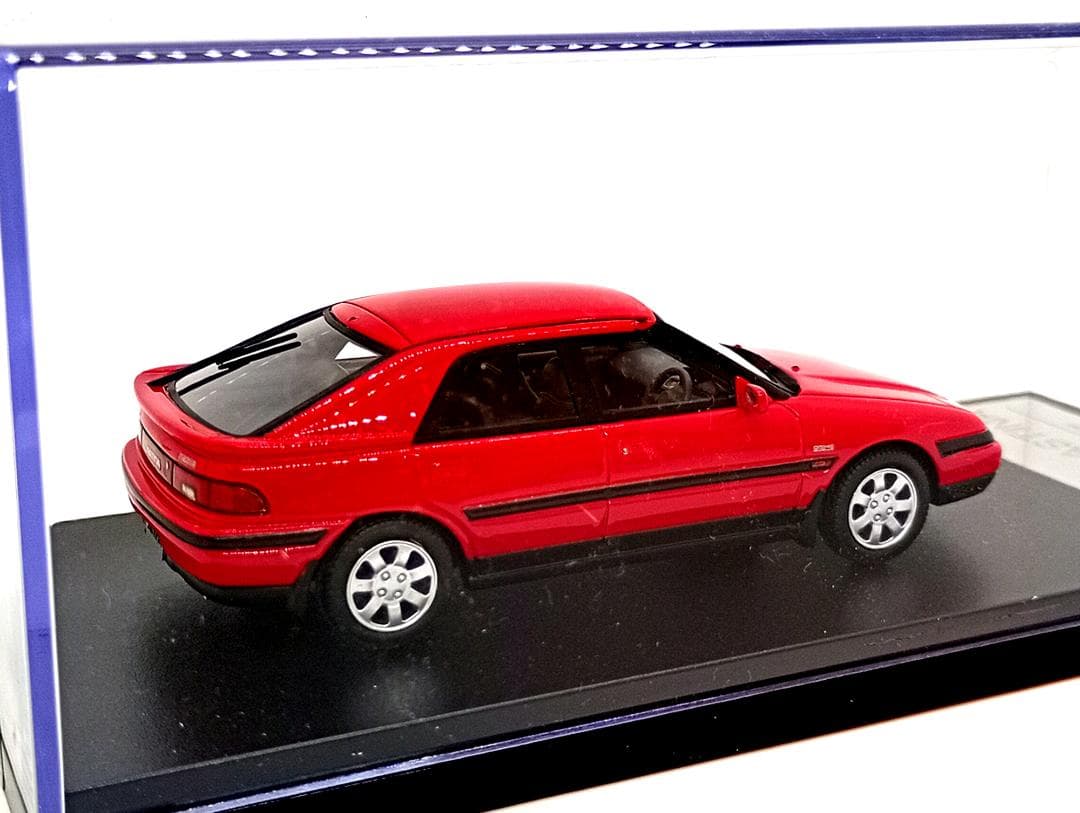 ハイストーリー 1/43 マツダ ファミリア アスティナ 1992 レッド