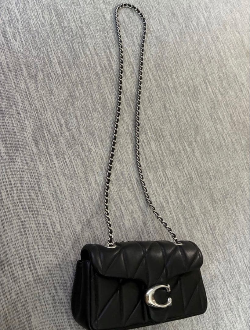 COACH タビー ショルダー バッグ 20・キルティング　シルバー