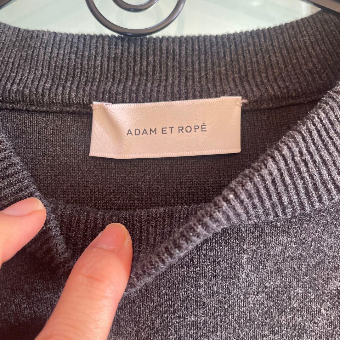 ADAM ET ROPÉ クロップドスウェット