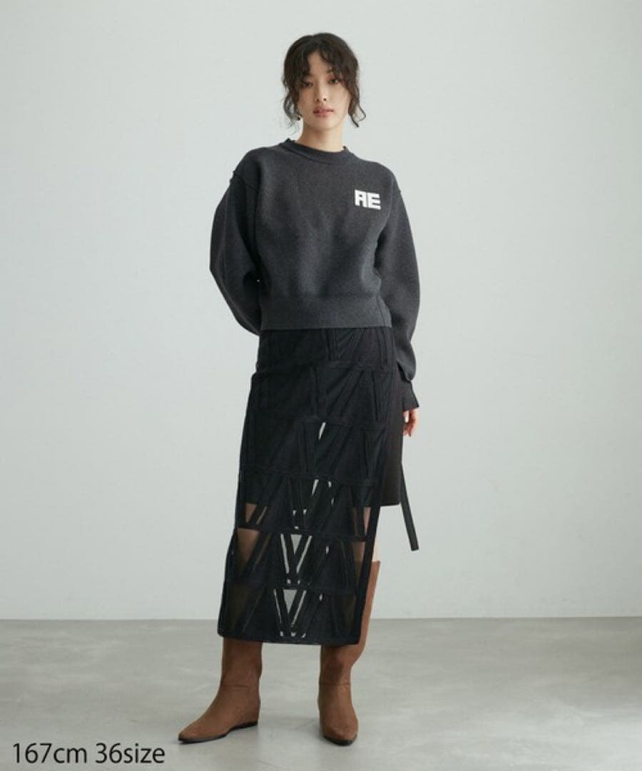 ADAM ET ROPÉ クロップドスウェット