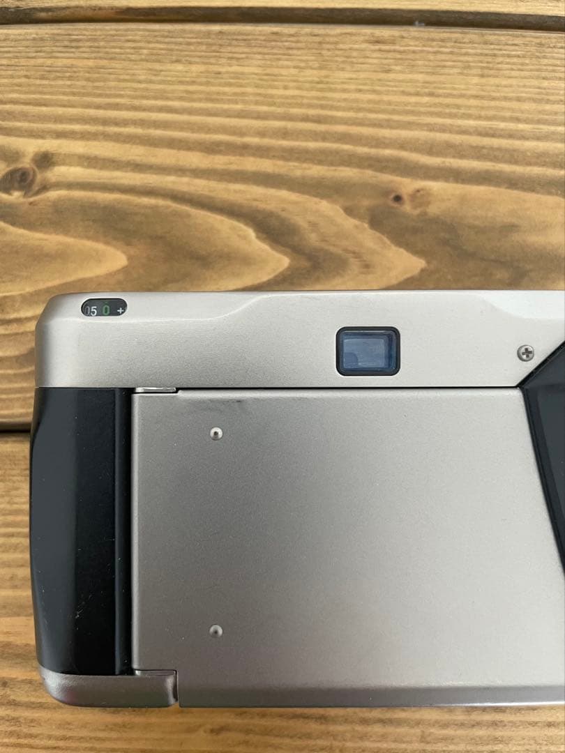 【良品】CONTAX T2 チタンシルバー フィルムカメラ