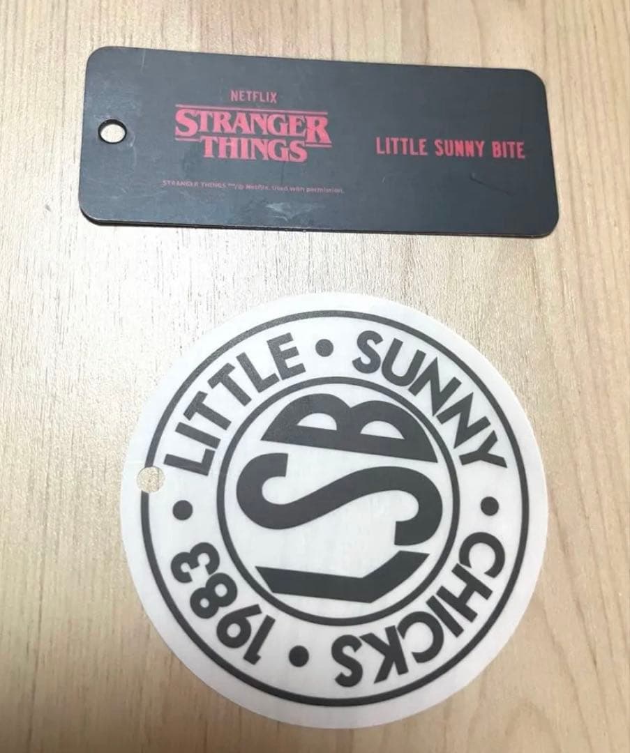 ストレンジャーシングス×リトルサニーバイト イレブンMサイズ