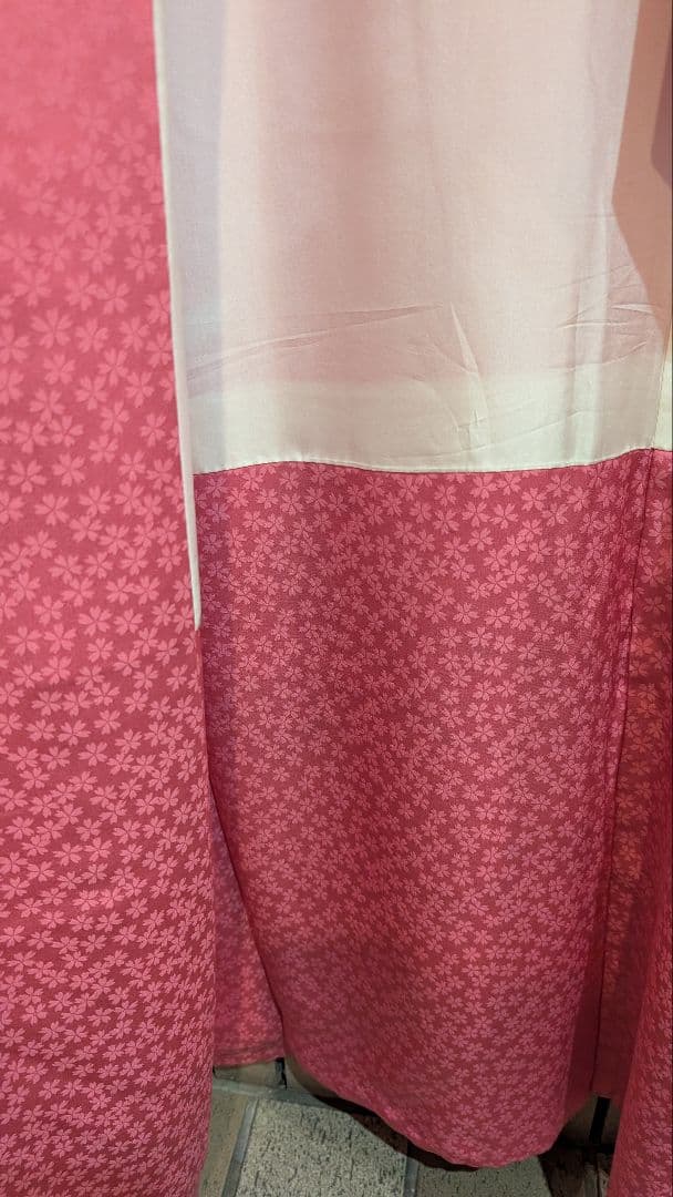 【美品】ピンク地に花や蝶の柄•振袖•Ｌサイズ