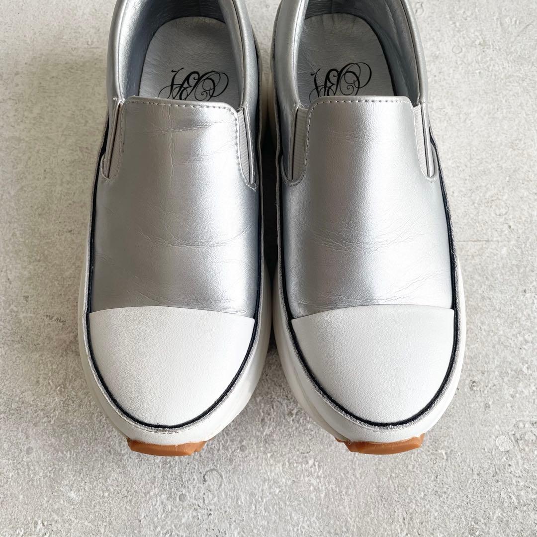 ビアズリー レザー スリッポン 厚底スニーカー 22.5cm シルバー