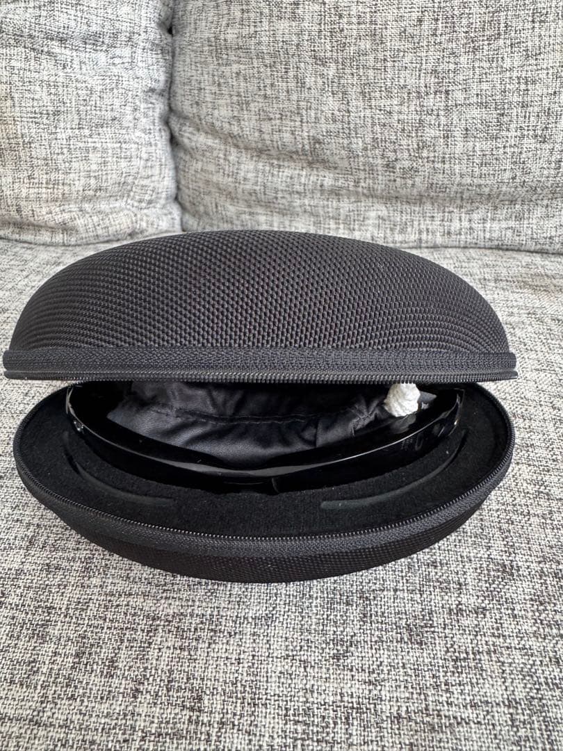 Oakley スポーツサングラス ブラック ケース付き