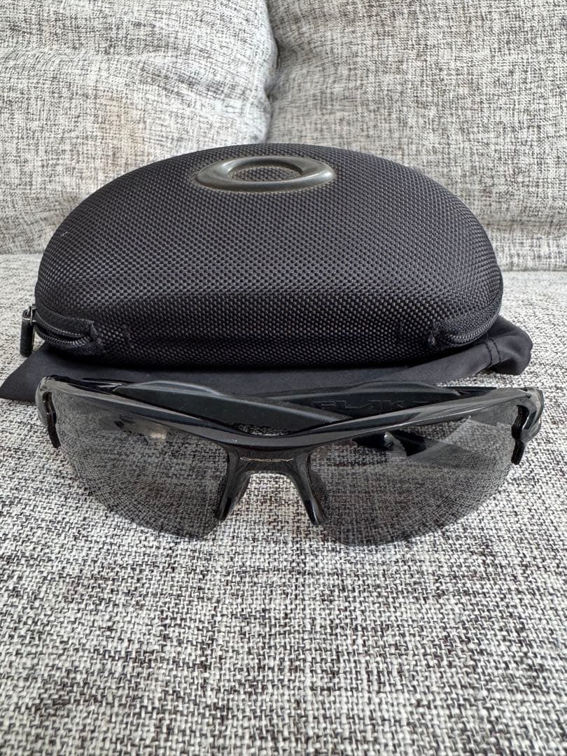 Oakley スポーツサングラス ブラック ケース付き