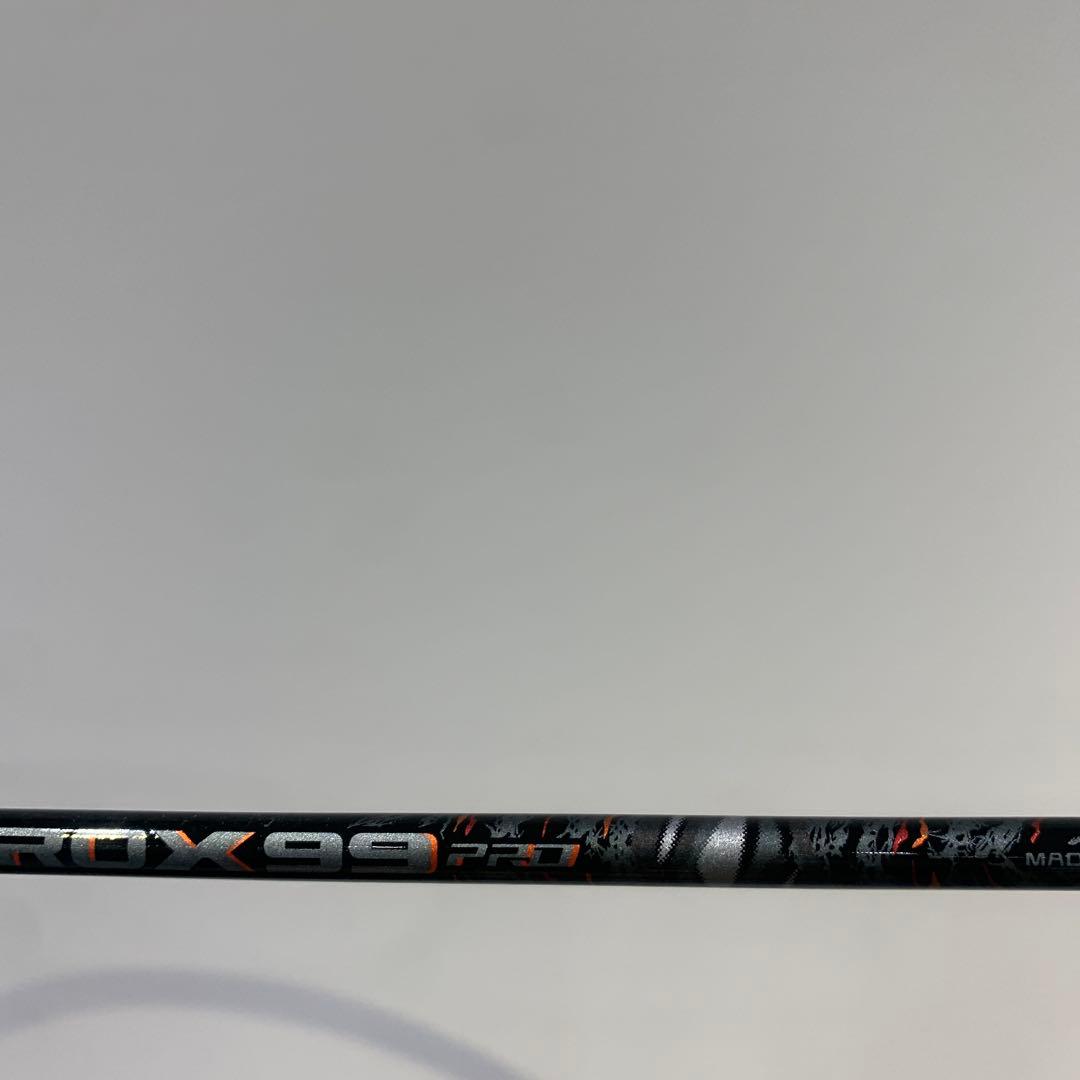 本日15時まで！3AX99-P バドミントン 4U5サイズ ブラック/グレー