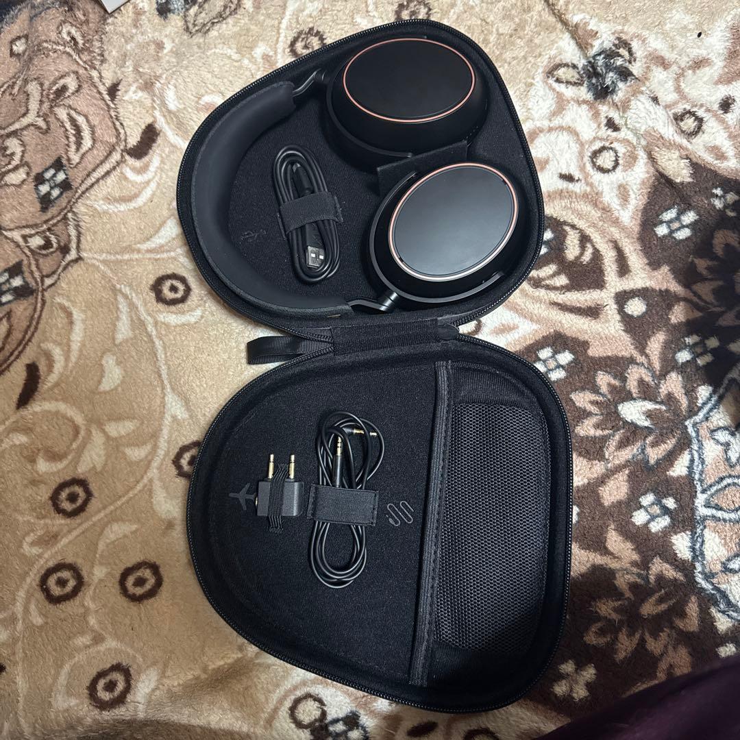 ゼンハイザーワイヤレスヘッドホン MOMENTUM 4 ブラックコッパー