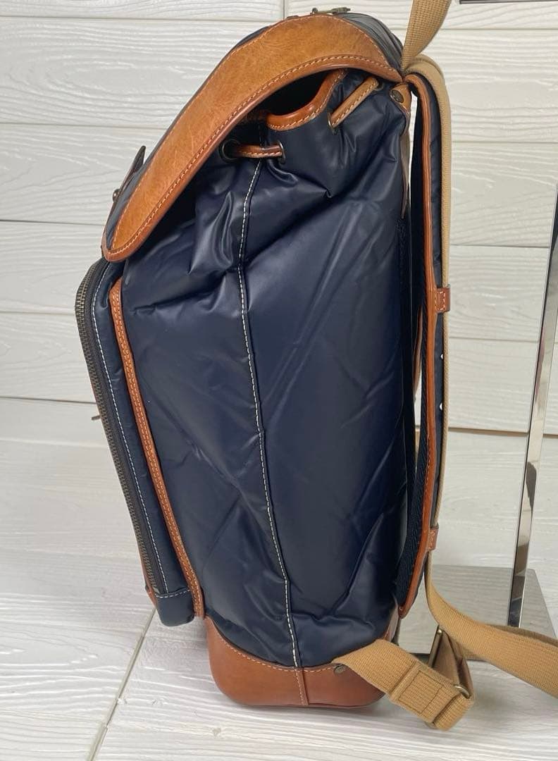 HUNTING WORLD ハンディングワールド　リュック