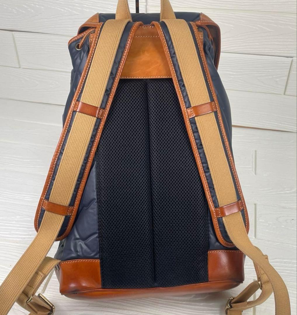 HUNTING WORLD ハンディングワールド　リュック