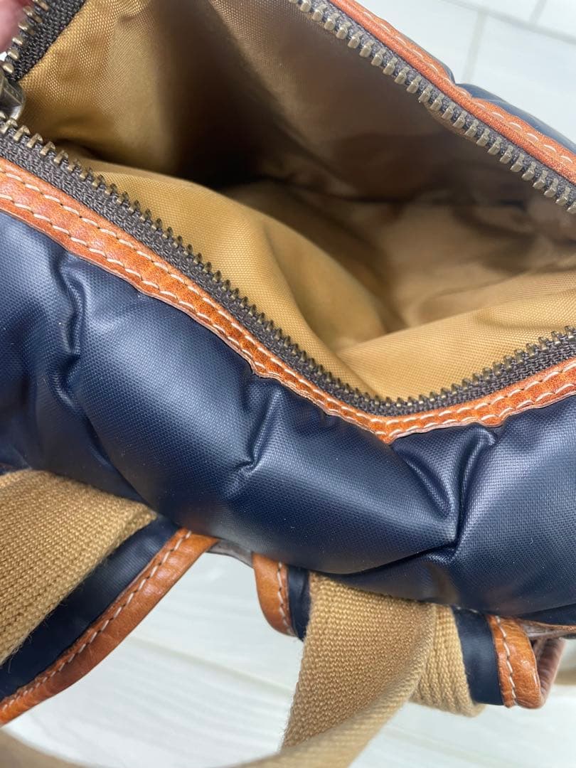 HUNTING WORLD ハンディングワールド　リュック