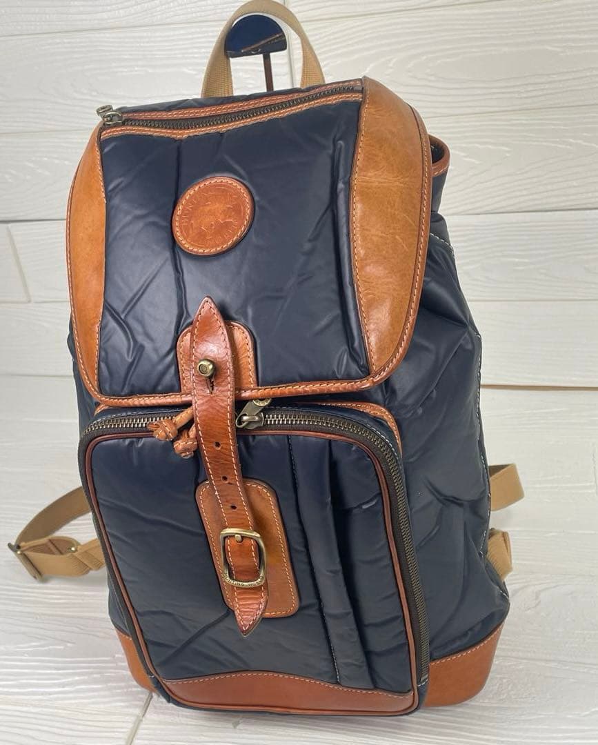 HUNTING WORLD ハンディングワールド　リュック