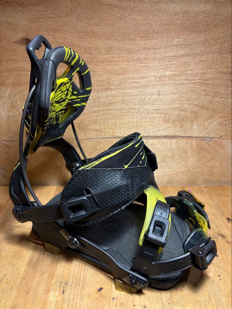 Flow NX2 SE Hybridブラック＆イエロー　Mサイズ