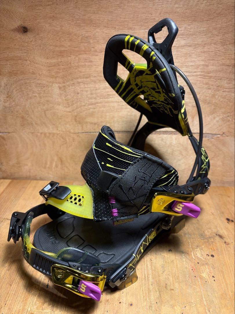 Flow NX2 SE Hybridブラック＆イエロー　Mサイズ