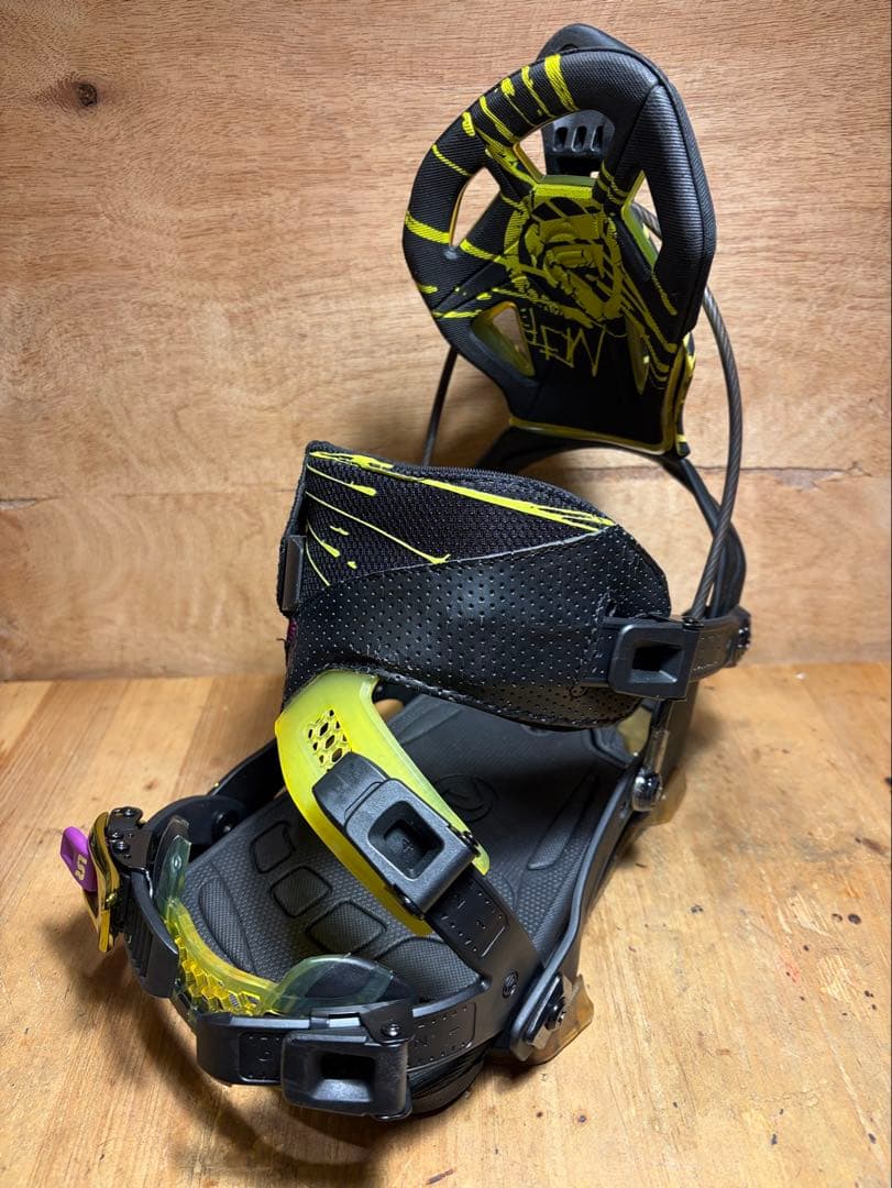 Flow NX2 SE Hybridブラック＆イエロー　Mサイズ