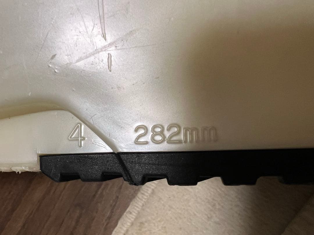 レディース　スキー板・ブーツ・ゴーグル・ストック・ネックウォーマーセット　160