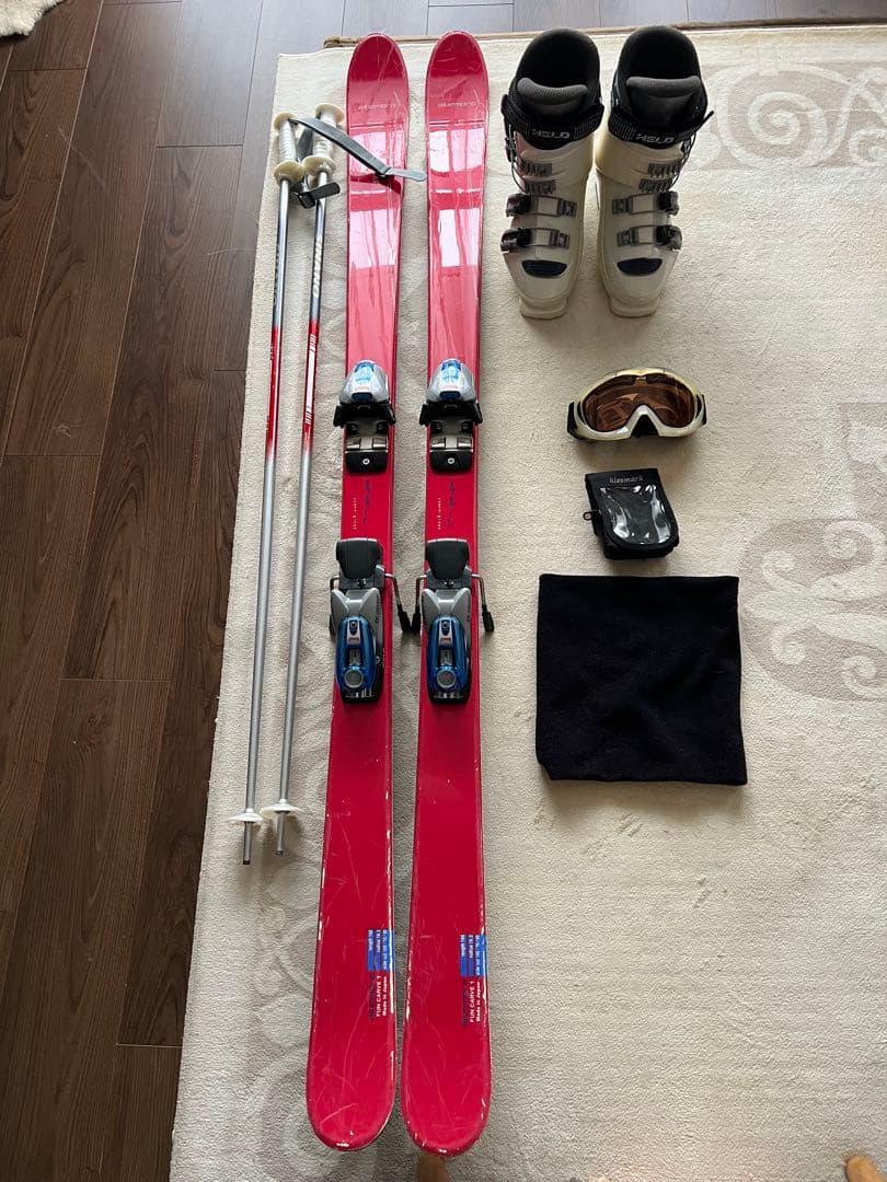 レディース　スキー板・ブーツ・ゴーグル・ストック・ネックウォーマーセット　160