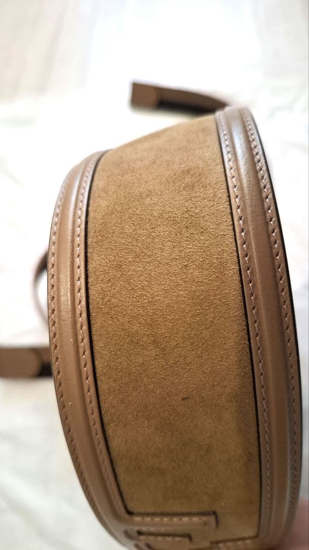 FENDI　ブラウンレザーショルダーストラップ