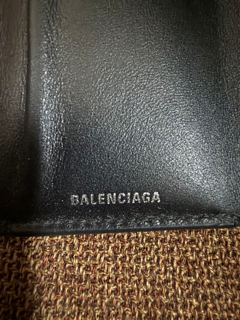 BALENCIAGA 黒 レザー 三つ折り財布