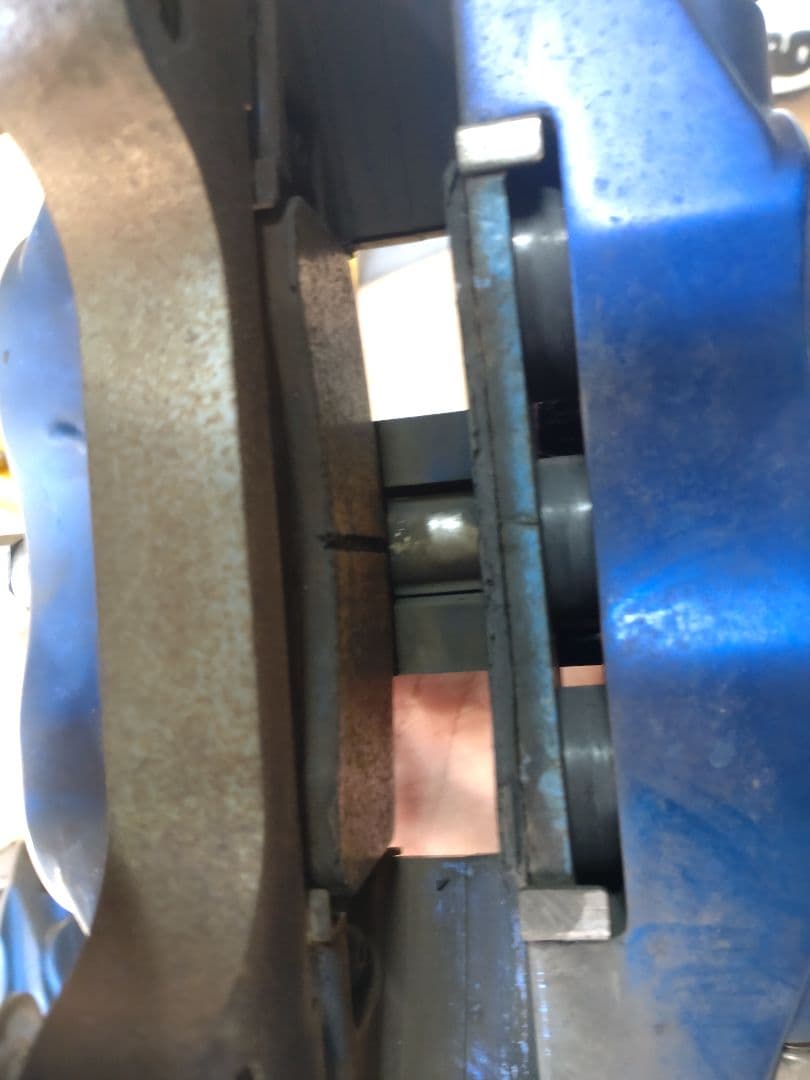 ENDLESS ブレーキキャリパー　スリットディスク　NB6　ロードスター