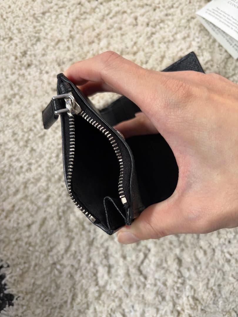 PRADA Small Saffiano leather wallet ブラック