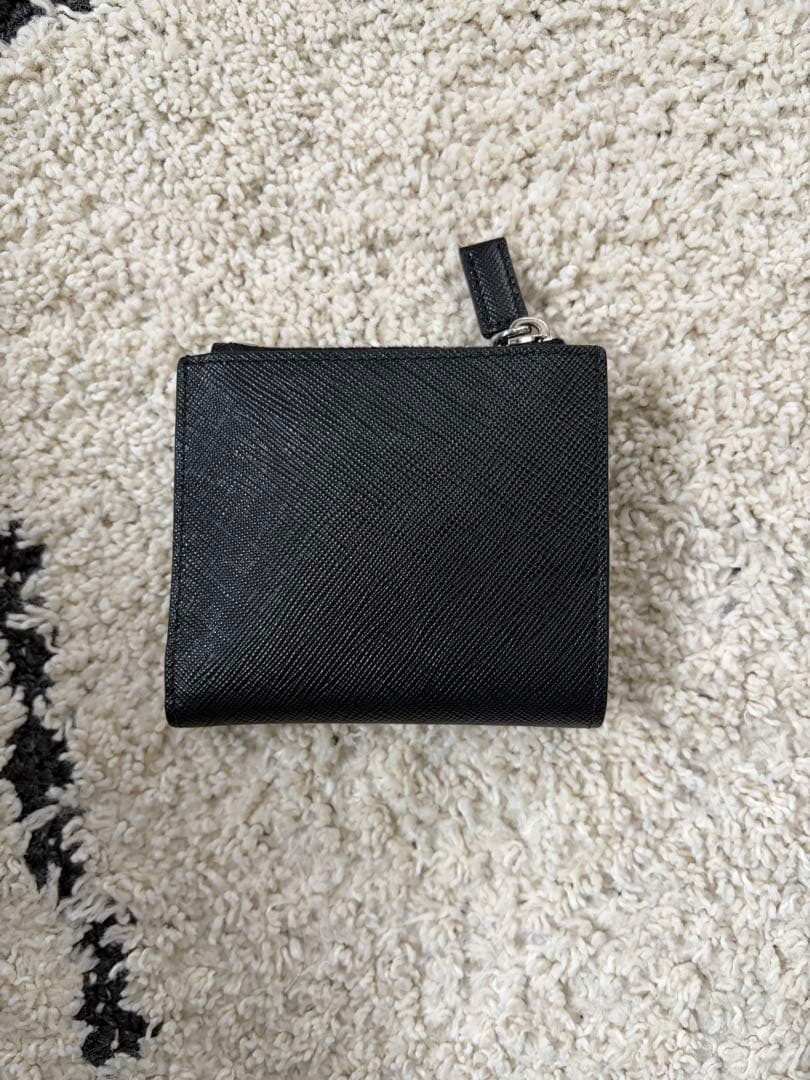 PRADA Small Saffiano leather wallet ブラック