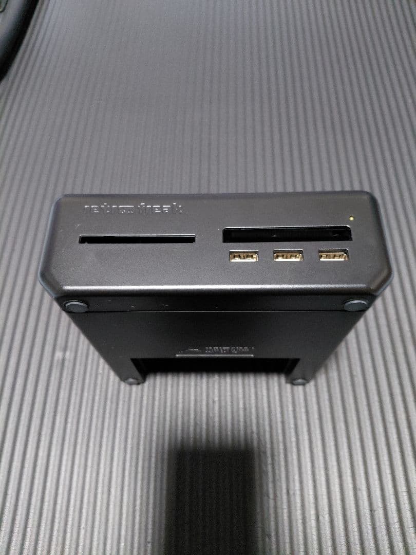 レトロフリークカートリッジアダプター