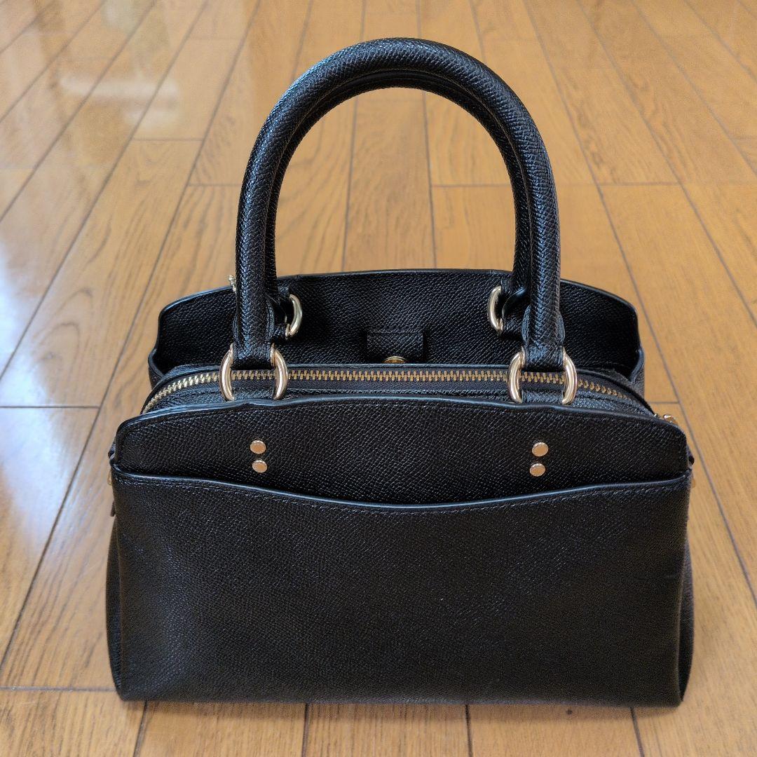 COACH ブラック レザー ショルダーバッグ　【再値下げしました】