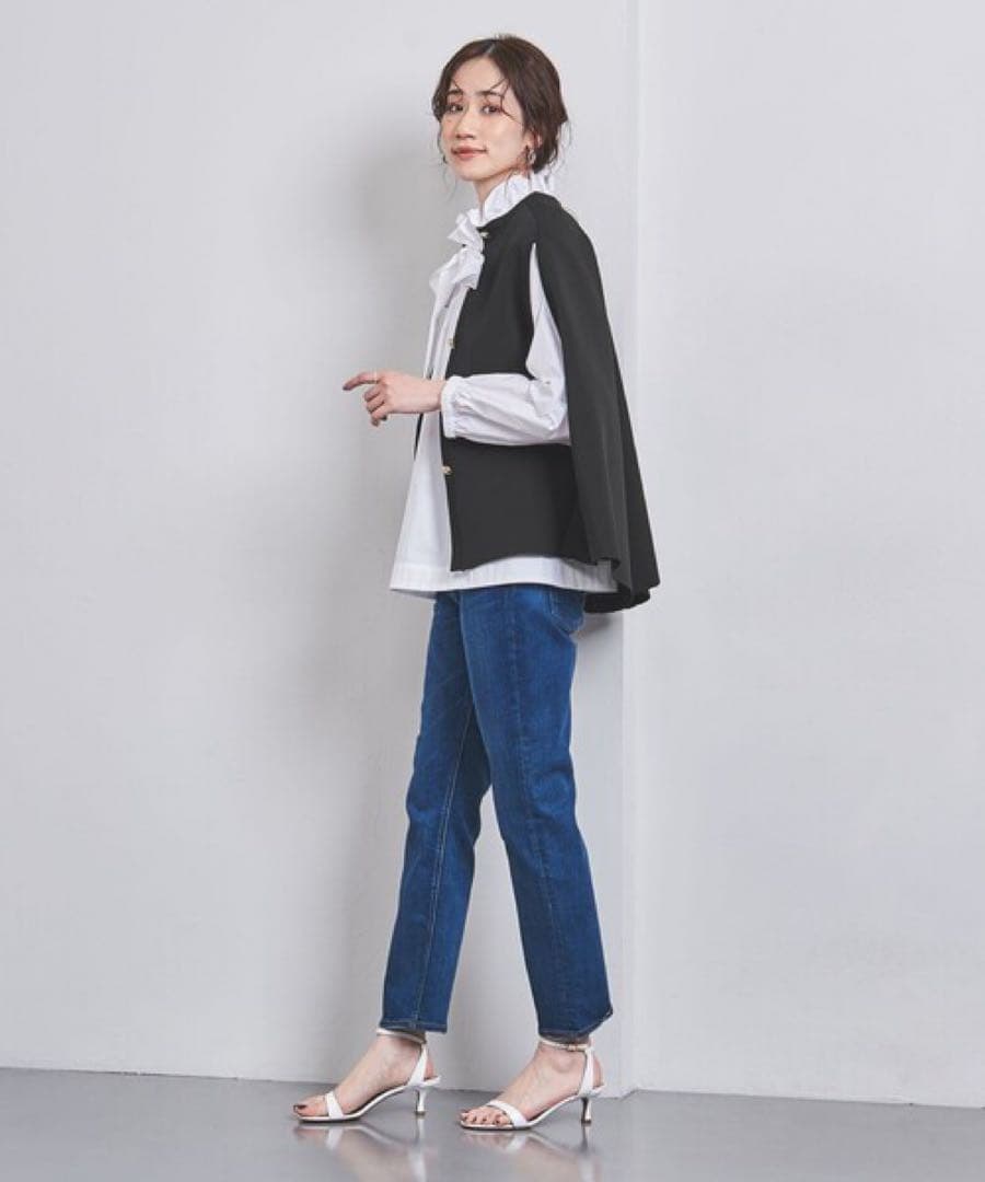 UNITED ARROWS 滝沢眞規子さん着用 黒 ケープカーディガン