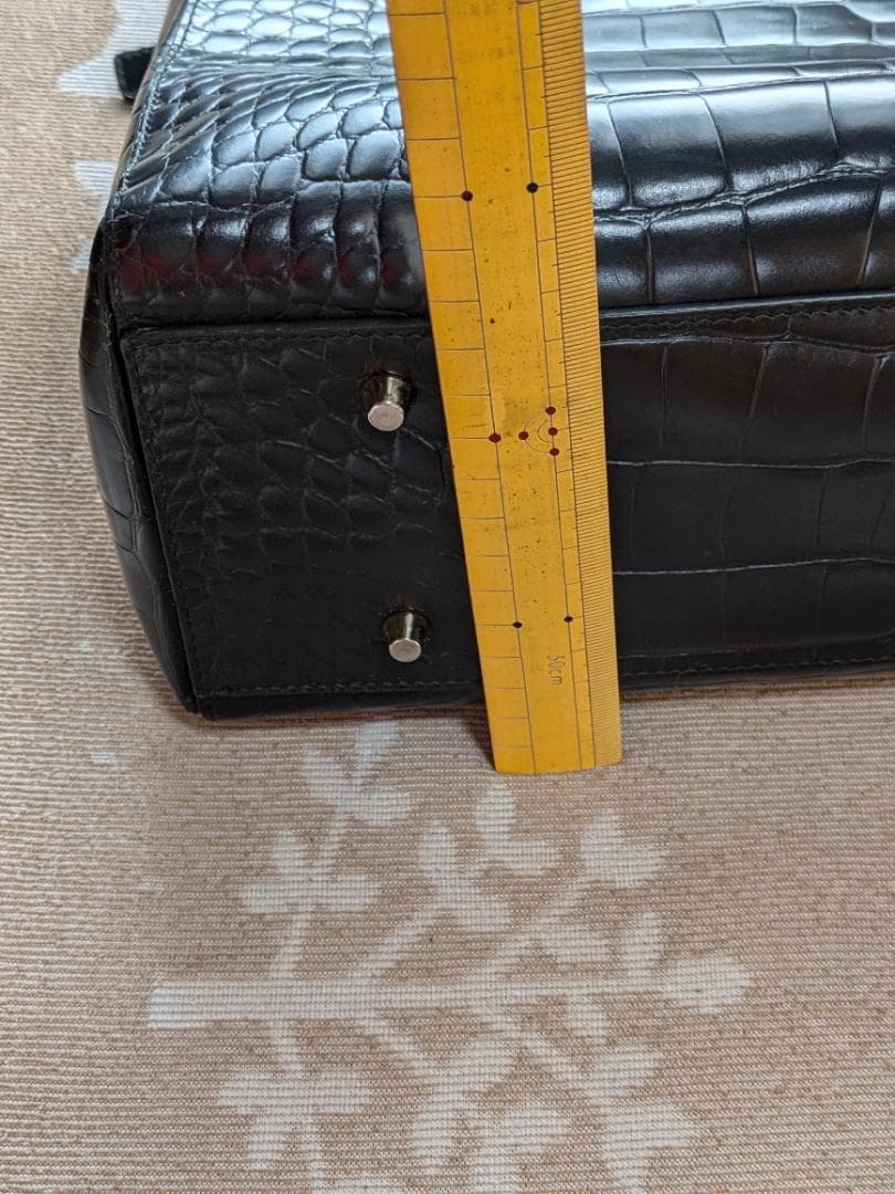 フルラクロコハンドバック