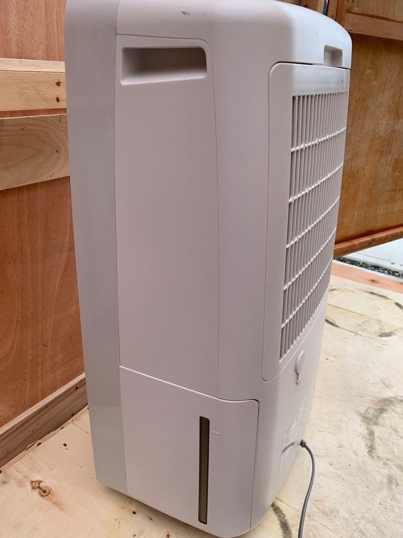 SHARP 除湿機 CV-L120-W 2020年製