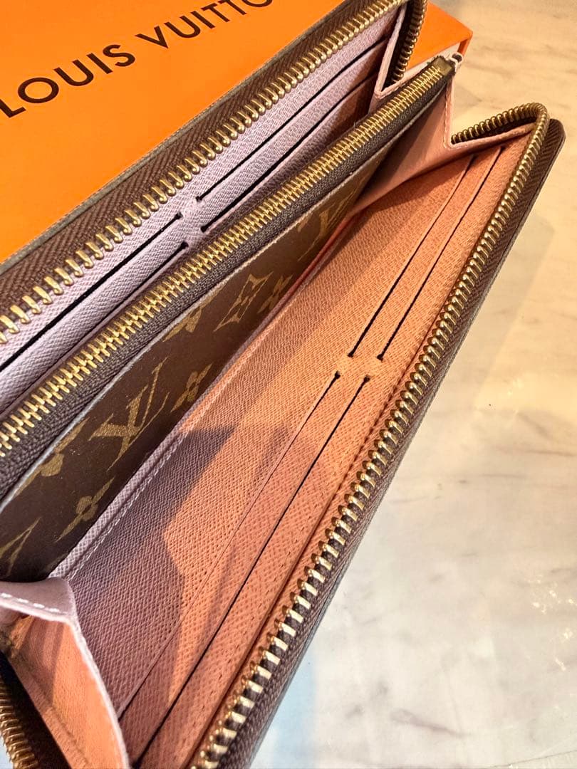 キ*ー様 ルイヴィトン モノグラム ポルトフォイユ クレマンス ローズバレリーヌ