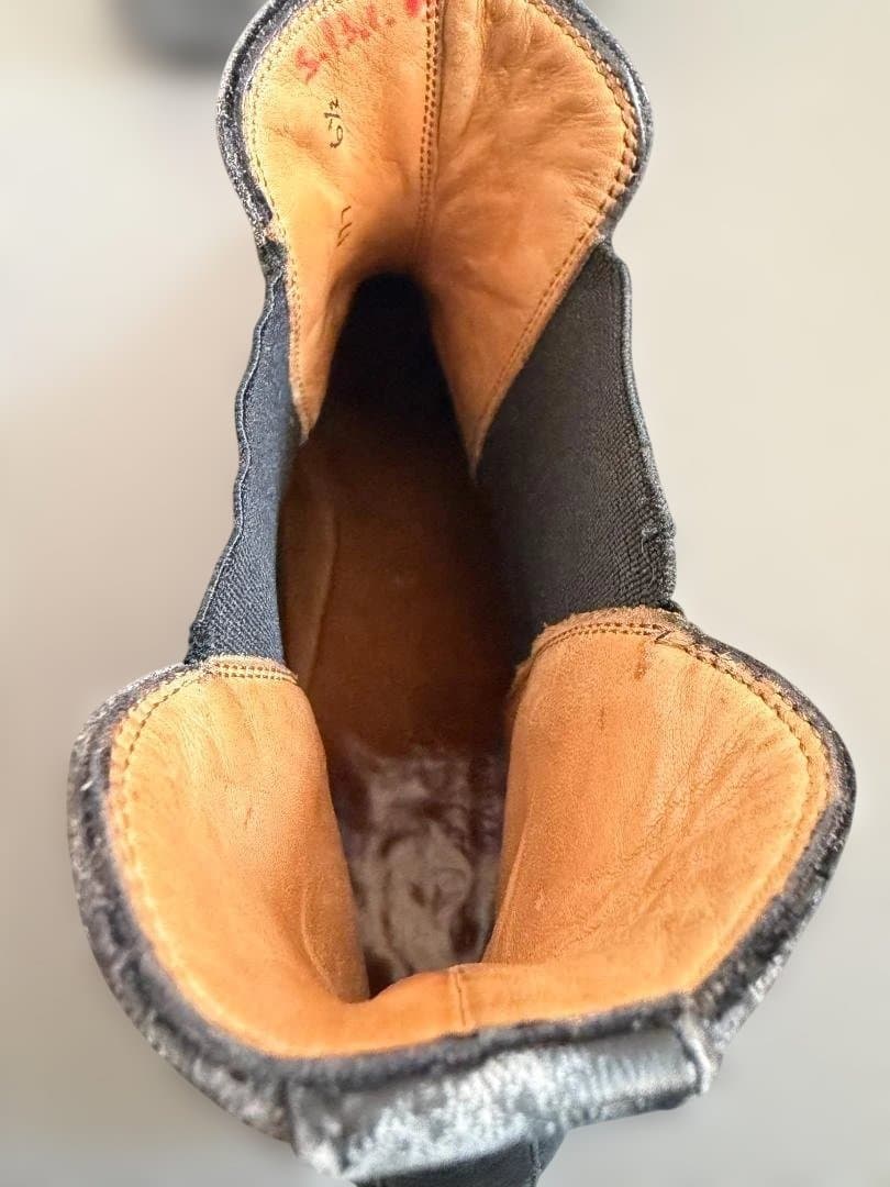 【値下】<美品＞ AUBERCY レザーブーツ（黒）25.5cm