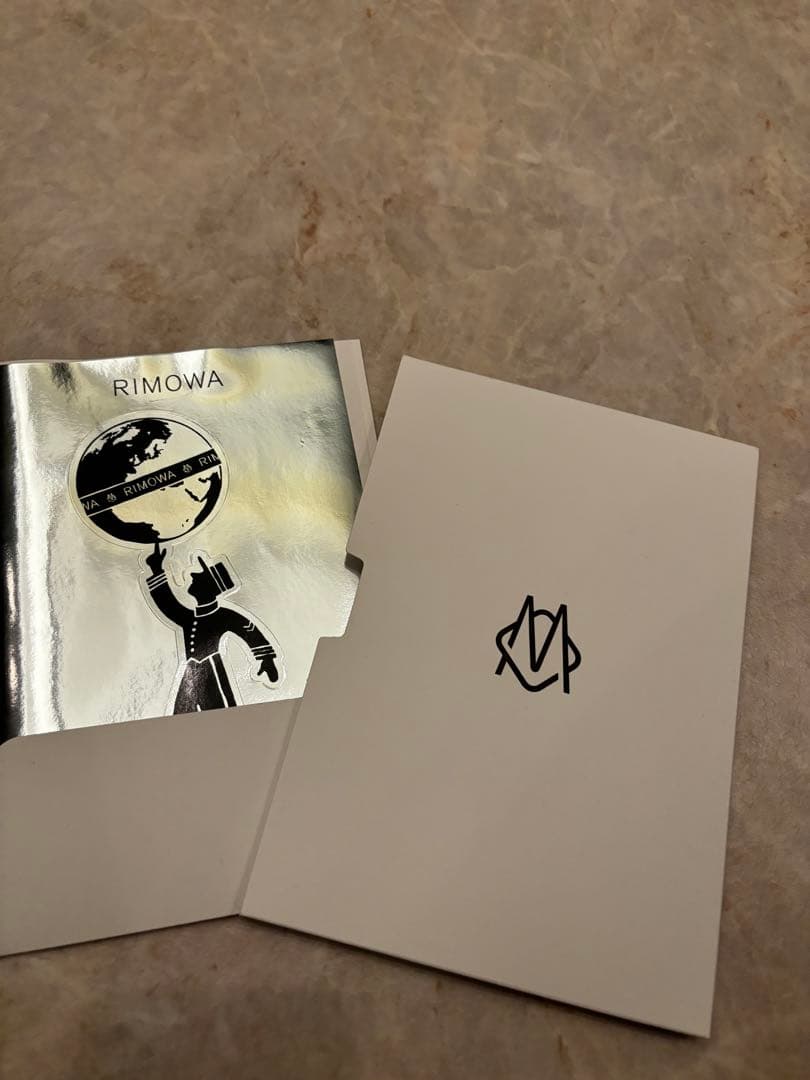 【限定品】RIMOWA リモワ　バレリーナピンク　トランクプラス　新色pink