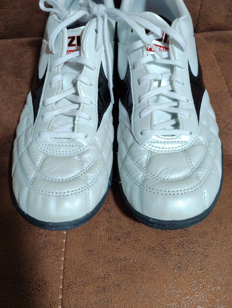 Mizuno　MORELIA　ターフ　TF　27.5cm