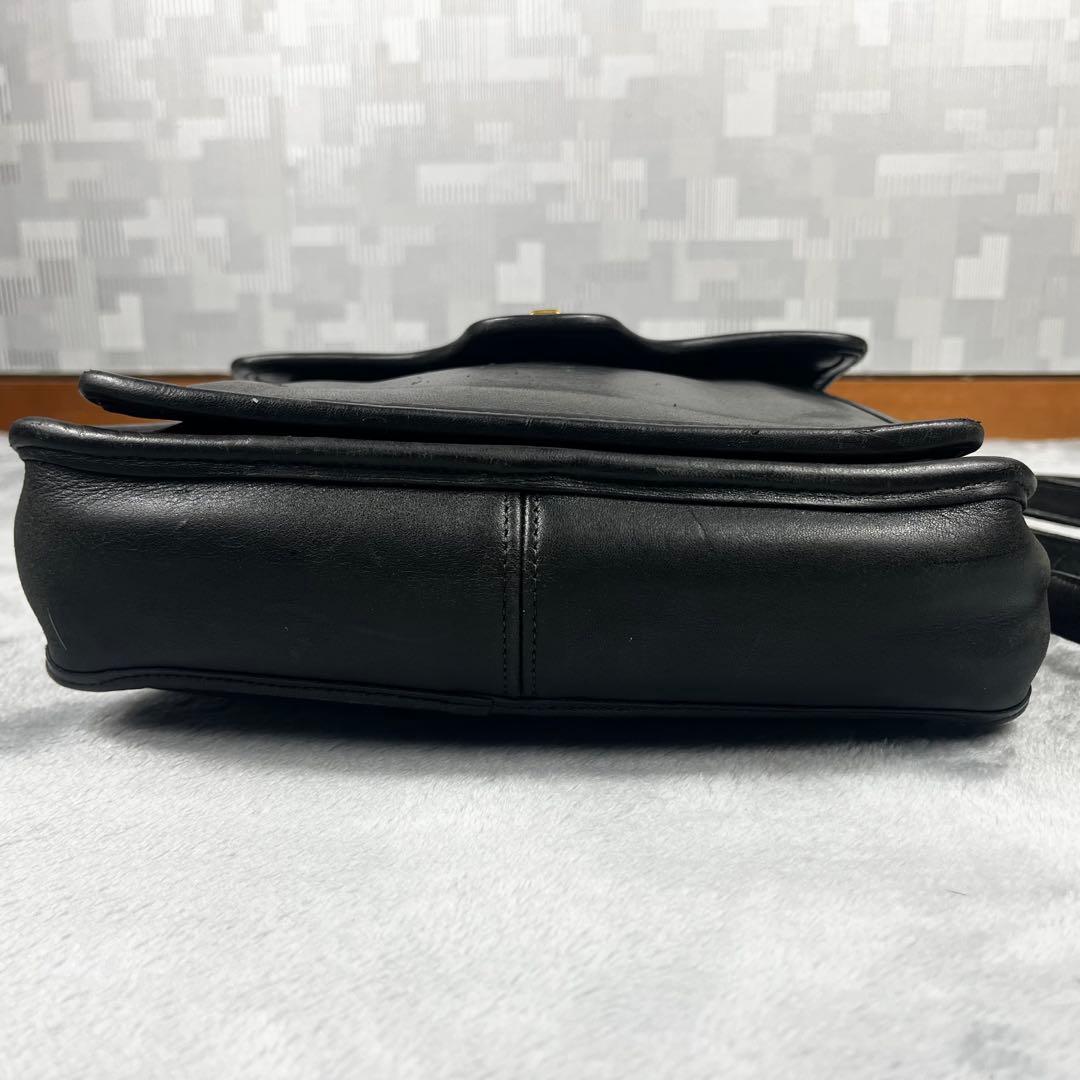OLD COACH ショルダーバッグ 斜め掛け◎ ターンロック ブラック 黒