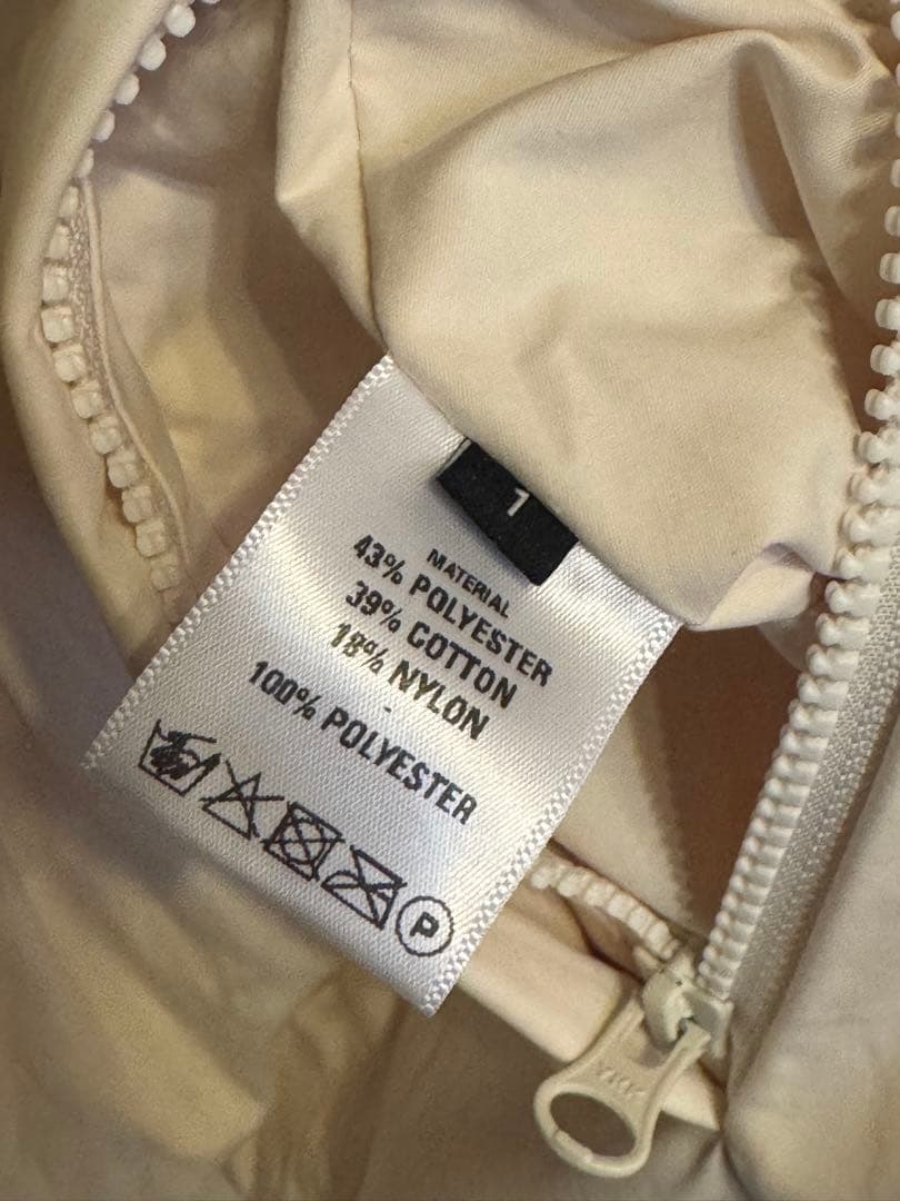 HYEIN SEO PADDED VEST ダウンベスト　アイボリー