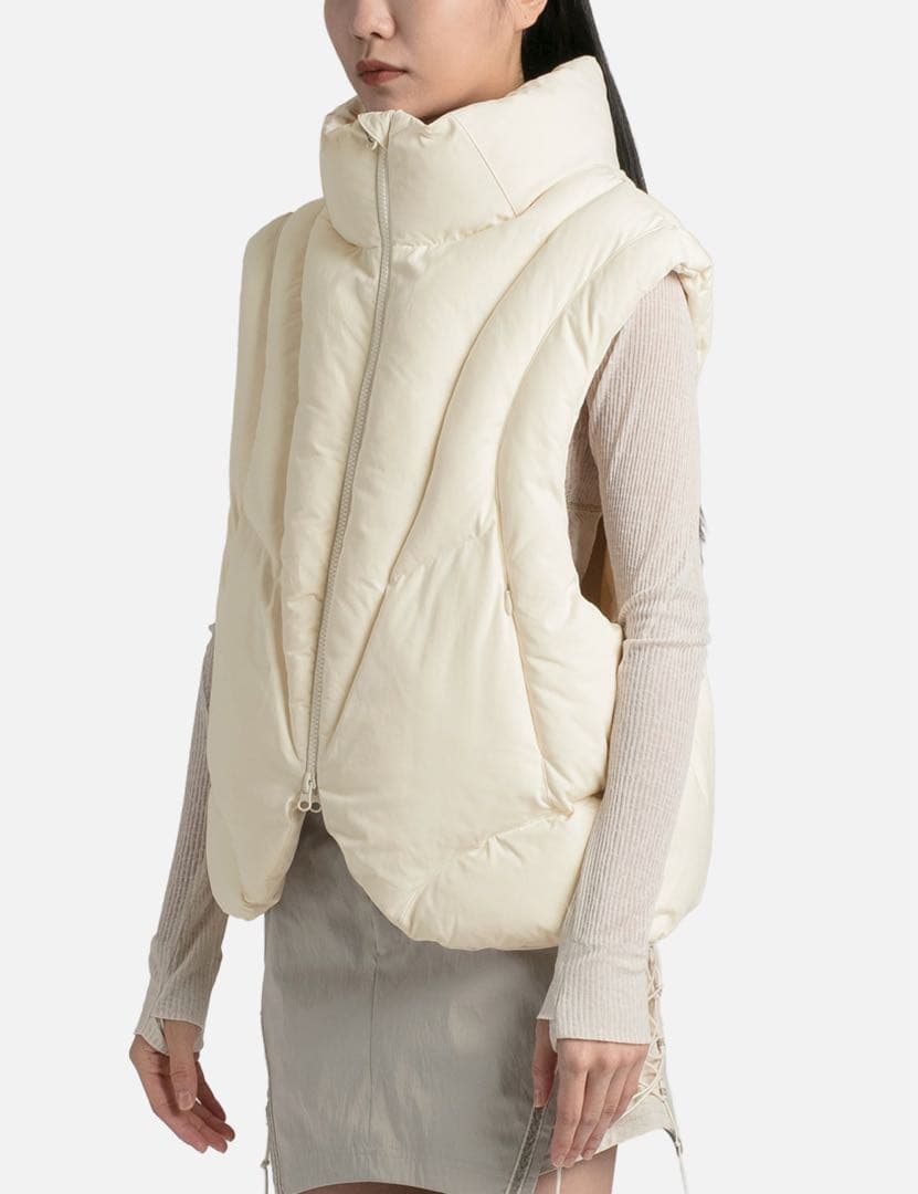 HYEIN SEO PADDED VEST ダウンベスト　アイボリー