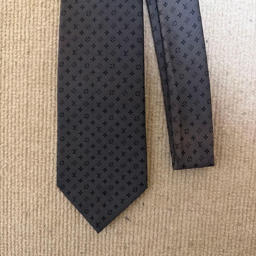 ルイ・ヴィトン クラヴァット・ネオ モノグラミッシム 8CM
