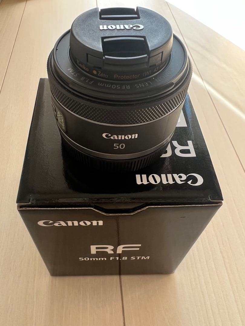 Canon RF50mm F1.8 STM｜レンズフード・フィルター付き