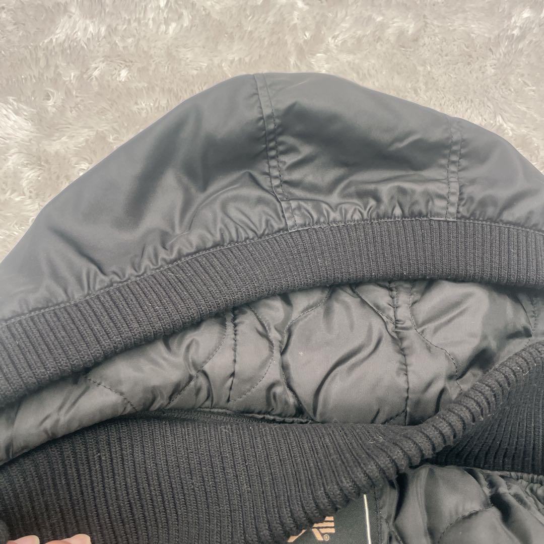 ALPHA IND. MA-1ジャケット ブラック　フード付き　Ｍ