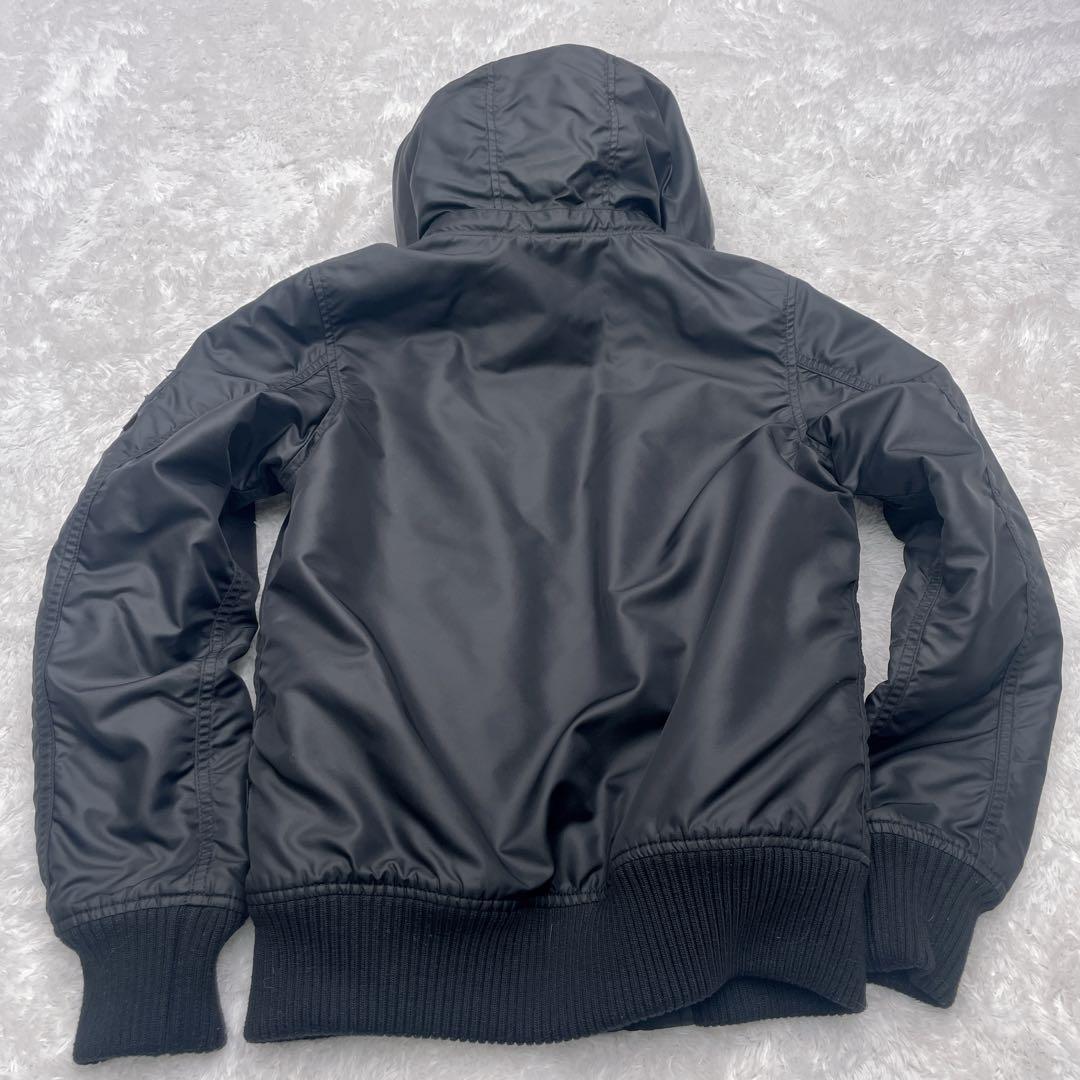 ALPHA IND. MA-1ジャケット ブラック　フード付き　Ｍ