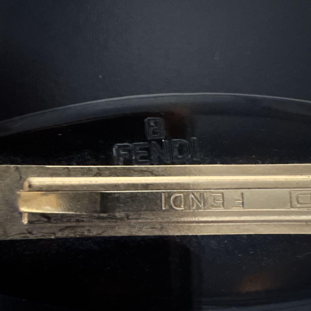 オールド　一点物　フェンディ　バレッタ　FFロゴ　ヘアピン　髪留め　ブラウン