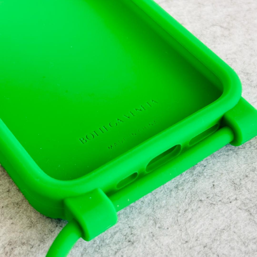 ボッテガヴェネタ iPhone ケース　ストラップ　BOTTEGA VENETA