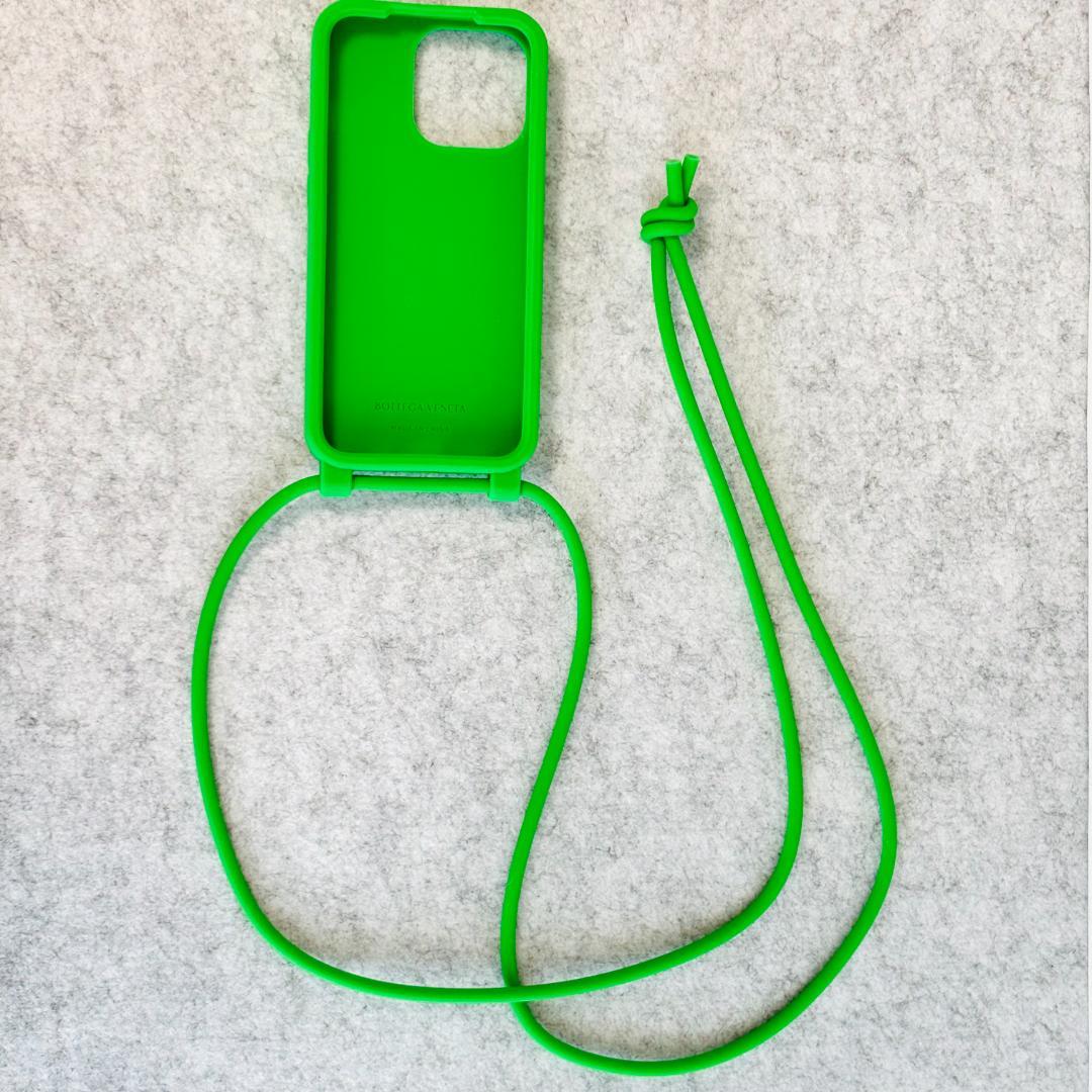 ボッテガヴェネタ iPhone ケース　ストラップ　BOTTEGA VENETA