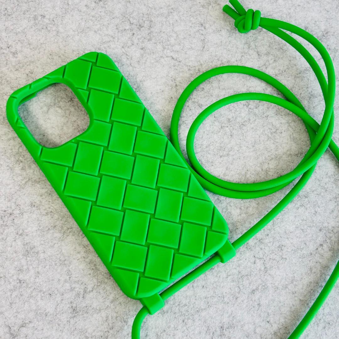 ボッテガヴェネタ iPhone ケース　ストラップ　BOTTEGA VENETA