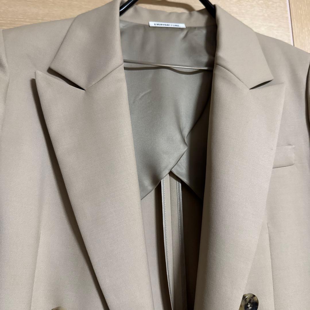 けんけんママ専用　美品　EVERYDAY I LIKE. ダブルジャケット38